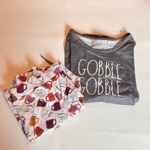 Rae Dunn Thanksgiving Fall Theme Graphic  Holiday Matching Pajamas Set  Sz M